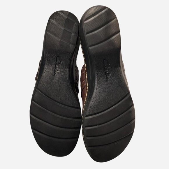 Clarks Women's Brown Clogs - Size 10 - Picture 4 of 5